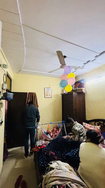 2 BHK Flat For Sale  In Mayur Vihar