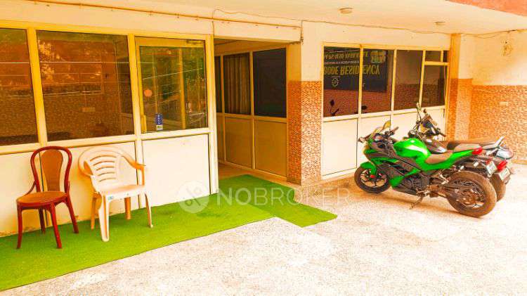 PG for Anyone in Sector 31