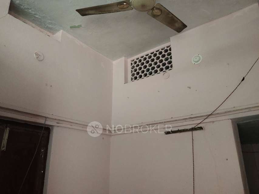 3 BHK House For Sale  In Amberpet