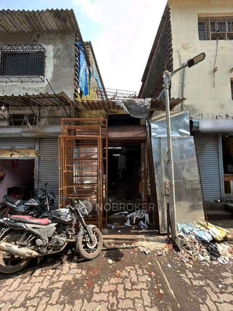 Godown/Warehouse in Asalpha, Mumbai for sale 