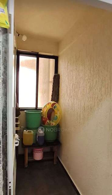 2 BHK Flat In Om Aditya	Paraiso, Shilphata Road For Sale  In Paraiso