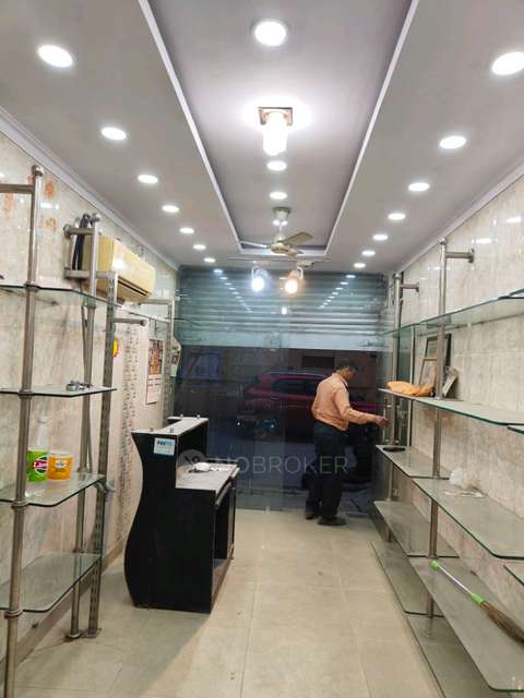 Shop in Lajpat Nagar , Delhi for Rent 