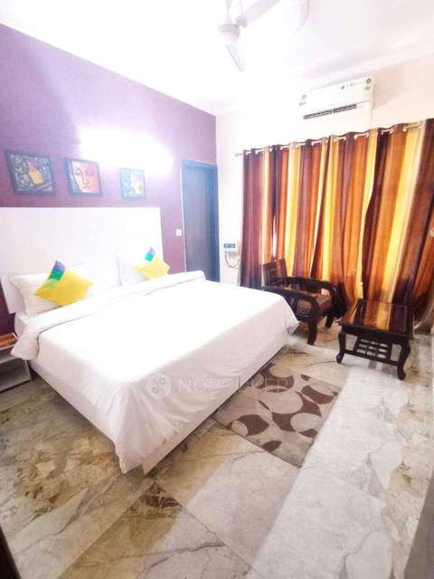 PG for Anyone in Sector 55