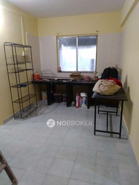 1 BHK Flat In Soba Complex for Rent  In Guruwar Peth