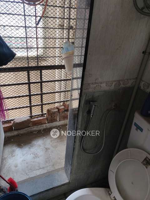 2 BHK Flat In Shreeram Arcade For Sale  In Shreeram Arcade