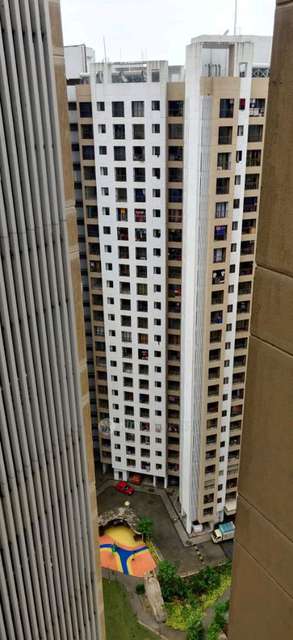 2 BHK Flat In Sunteck Westworld For Sale  In Naigoan East