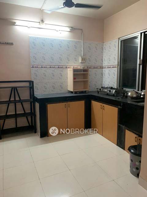 1 RK Flat In Popular Heights 4 for Rent  In Koregaon Park -... Shared Room