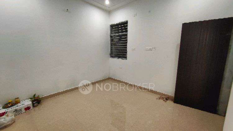 2 BHK Flat for Rent  In Sector 3
