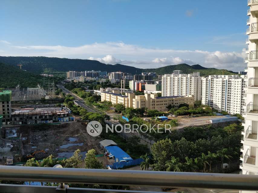 3 BHK Flat In Megapolis Mystic For Sale  In *********