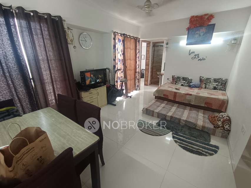 2 BHK Flat In Kfp Chesterfield For Sale  In Dhanori