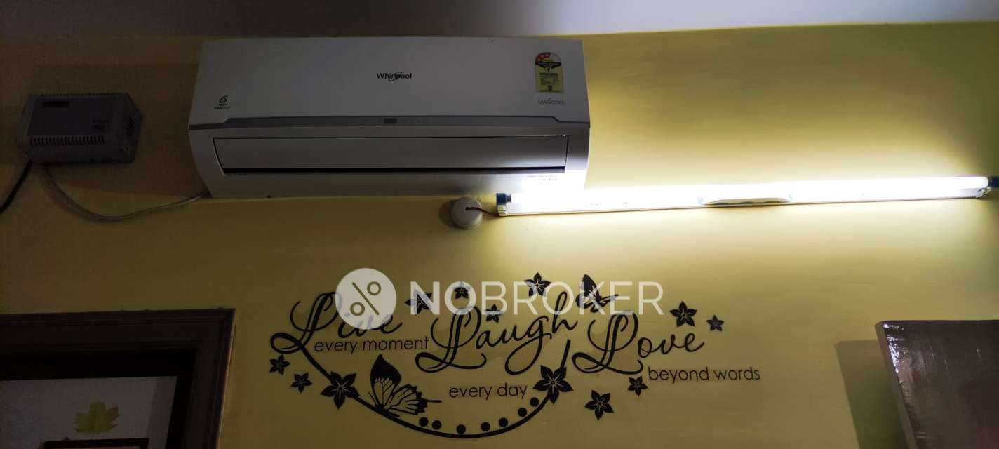 2 BHK Flat In Bvr Estate For Sale  In Bandamkommu 