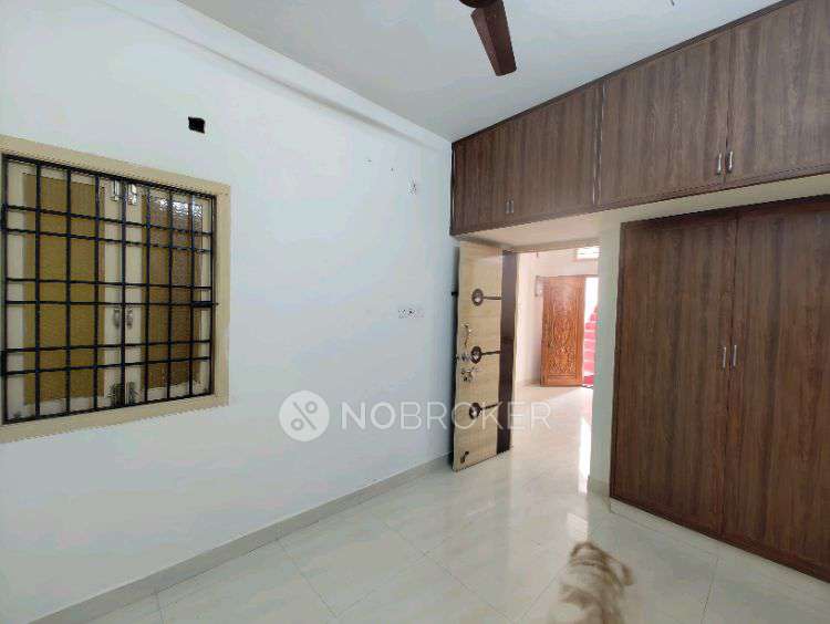 1 BHK House for Rent  In Agathiyar Road, Mogappair East