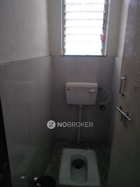 1 BHK Flat In Elbruse Reality Housing Soscity Bulding for Rent In Shukrawar Peth