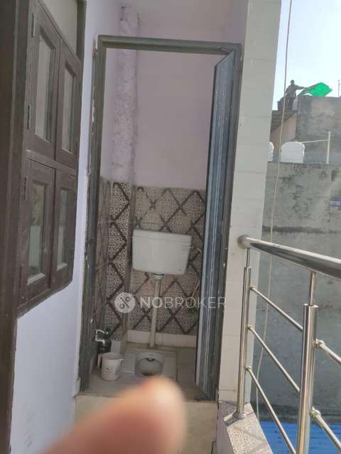 2 BHK Flat In Apartment For Sale  In Kakrola