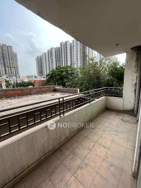 4 BHK Flat In Kbnows Apartment For Sale  In  Ithaira