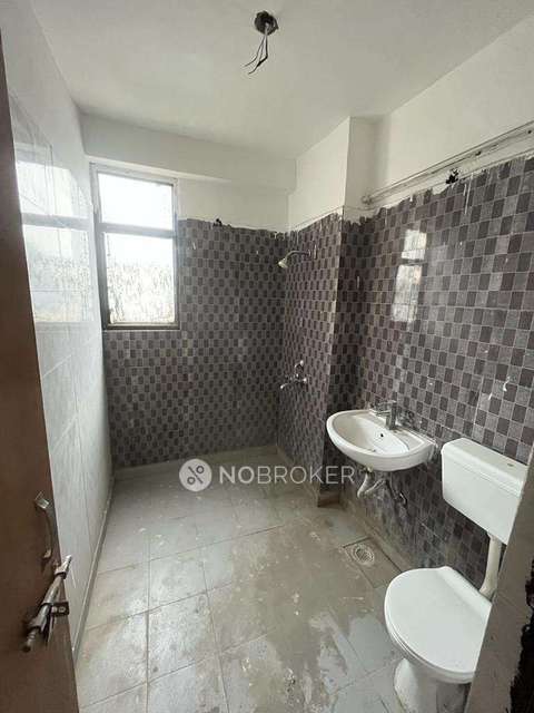 4 BHK Flat In Kbnows Apartment For Sale  In  Ithaira