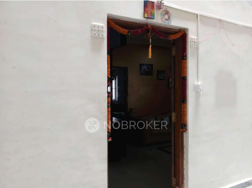 1 BHK Flat In Prabhavathi Heaven Apartment, Bommanahalli For Sale  In Bommanahalli