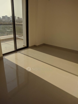 2 BHK Flat In 33 Milestone for Rent  In Wakad