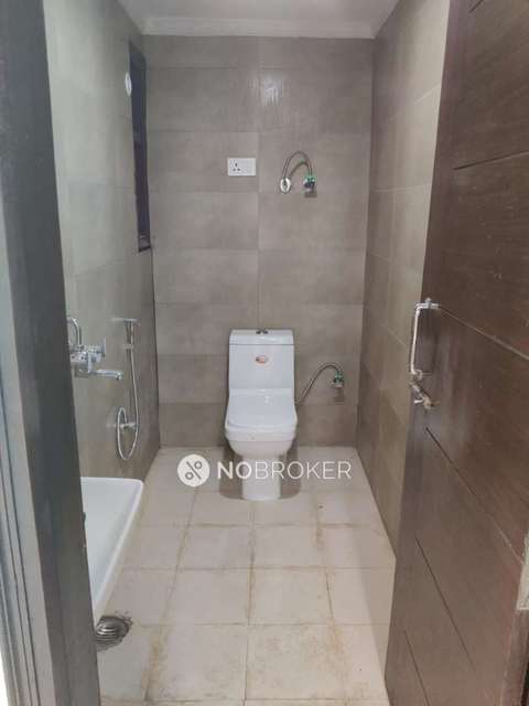 1 BHK Flat For Sale  In Chattarpur