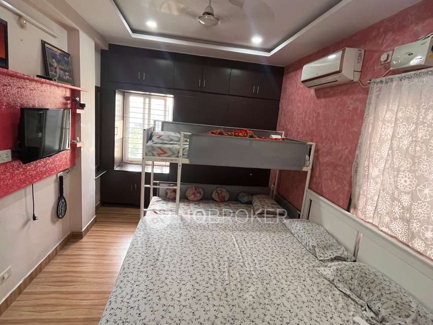 2 BHK Flat In Lakshmi Pride Apartment  For Sale  In Attapur