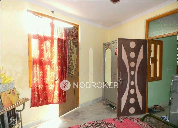 2 BHK Flat For Sale  In Malka Ganj