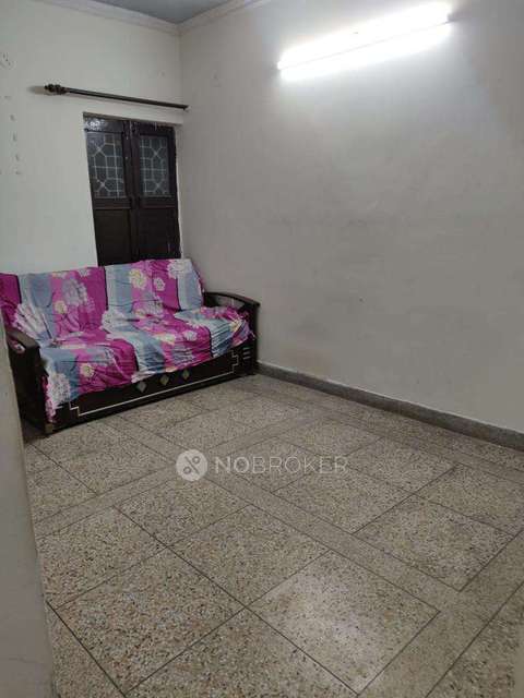 1 BHK Flat In Standalone Building  for Rent  In Sector 24