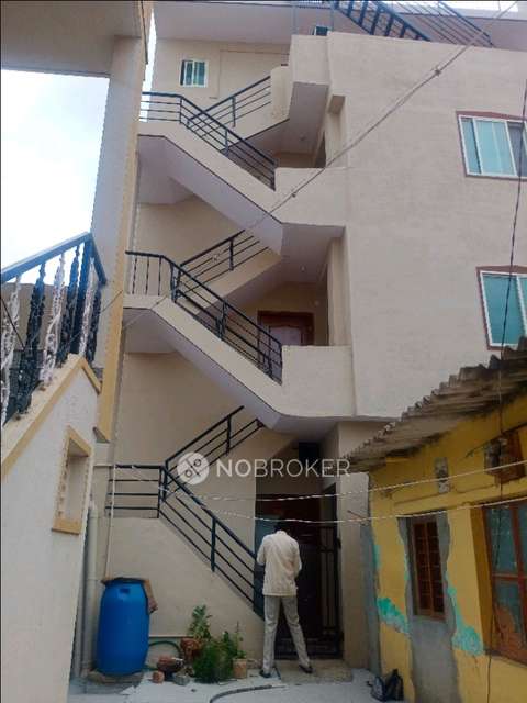 4+ BHK Flat For Sale  In Doddanekkundi