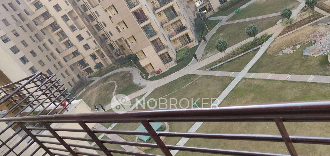 2 BHK Flat In Nirvana Country  For Sale  In Sector-50
