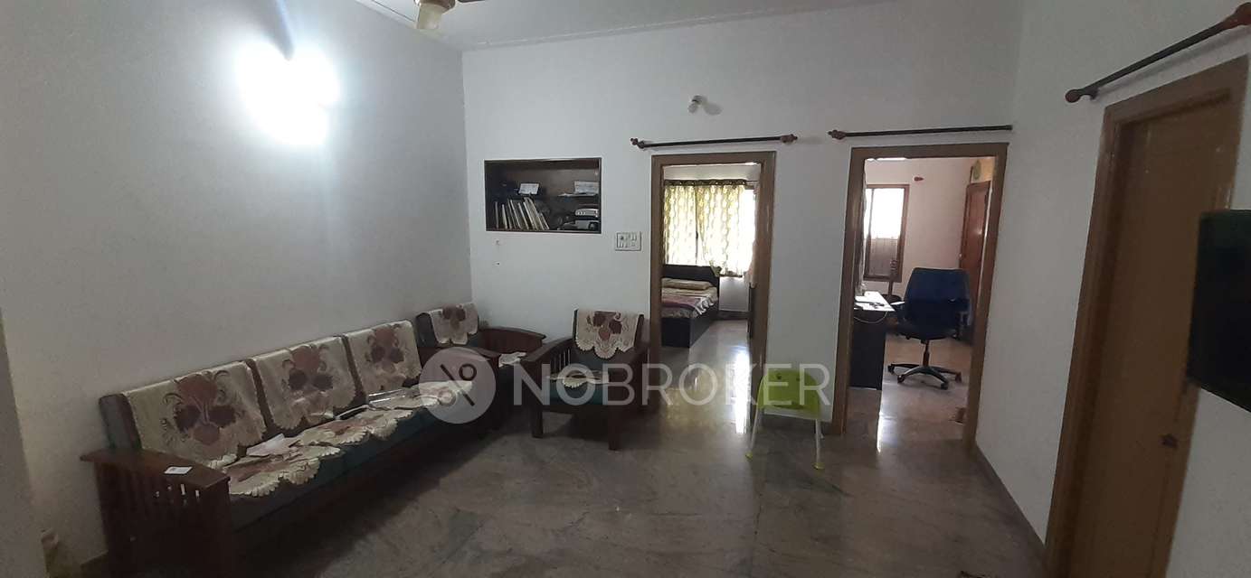 KUMAR GIRI (Only VEG) 6th Cross Road, J. P. Nagar 3rd phase Rent