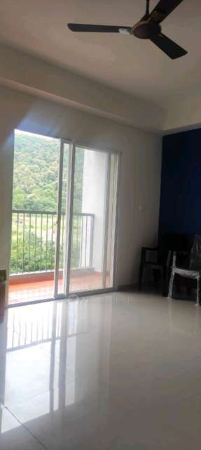 Shared Room for Male In 2 BHK  In The Cliff Garden In Pimpri-chinchwad, 