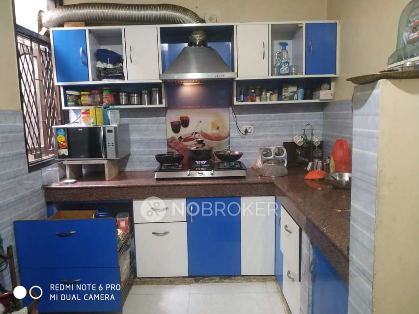 2 BHK Flat For Sale  In Shakarpur