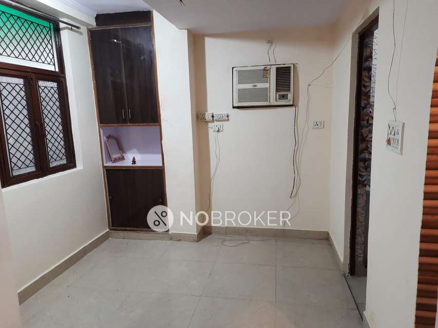 1 BHK Villa In Dda Society , Near Barthal  for Rent  In Dwarka