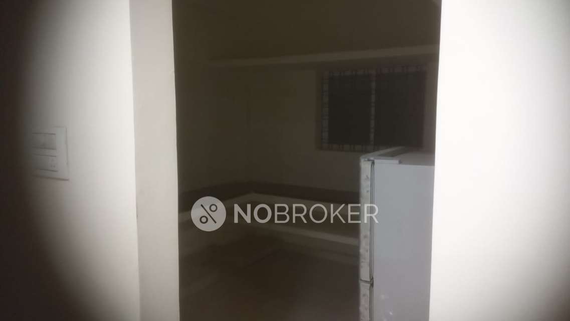 3 BHK Flat In Shree Plaza  For Sale  In Nampally