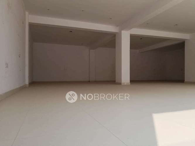 Showroom in Sector 110a, Gurgaon for Rent 