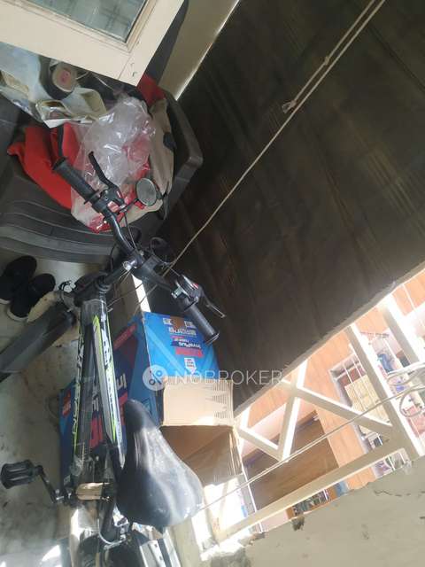 2 BHK Flat For Sale  In Mahavir Enclave