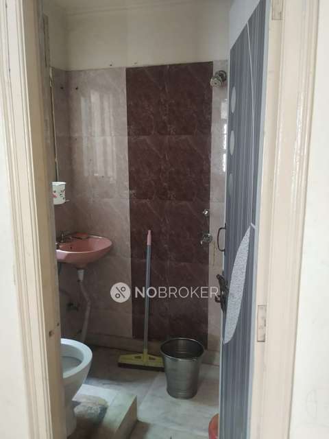 2 BHK Flat For Sale  In Mahavir Enclave