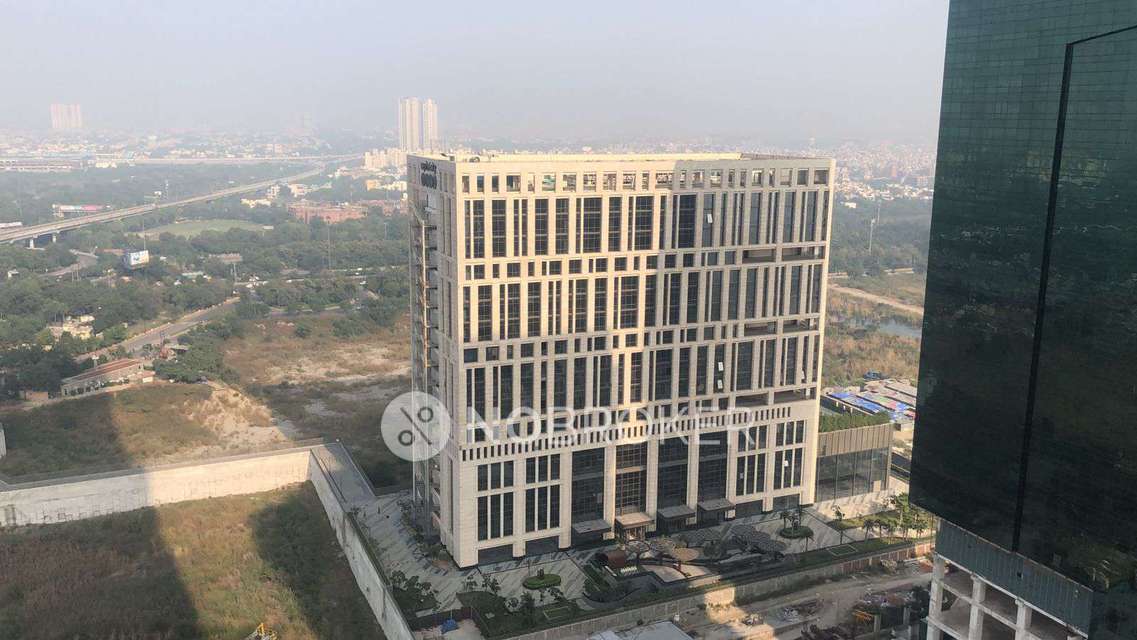 1 BHK Flat In Supertech Supernova For Sale  In Sector-94