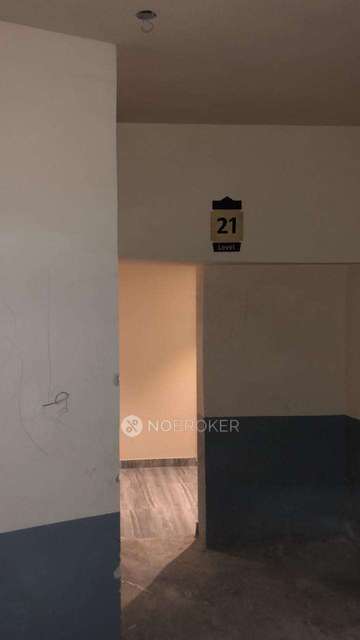 1 BHK Flat In Supertech Supernova For Sale  In Sector-94