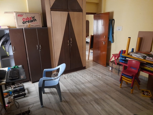 2 BHK Flat In Srilakshmi Apartments for Rent  In Moti Nagar