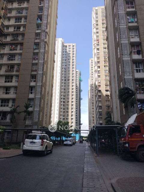 3 BHK Flat In Lodha Amara For Sale  In Thane West