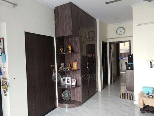 2 BHK Flat In Vp 12th Avenue For Sale  In Sainik Colony