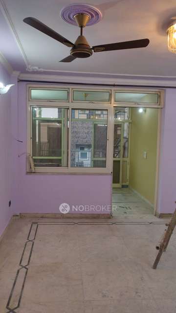 2 BHK Flat For Sale  In Prakash Mohalla, Amritpuri, East Of Kailash