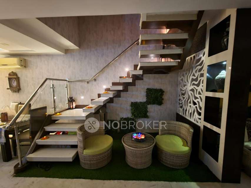 4 BHK House For Sale  In Raja Garden