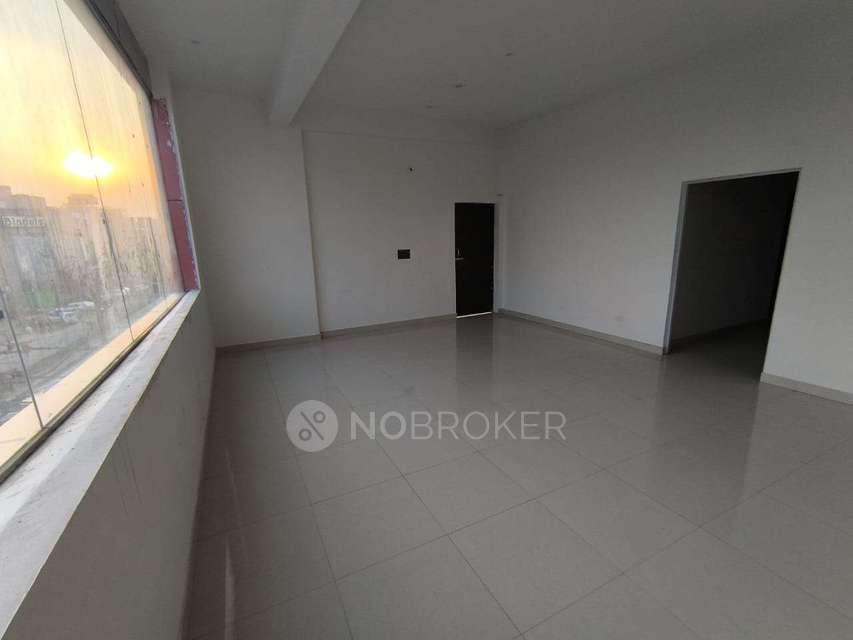 Office Space in Model Town East, Ghaziabad for Rent 