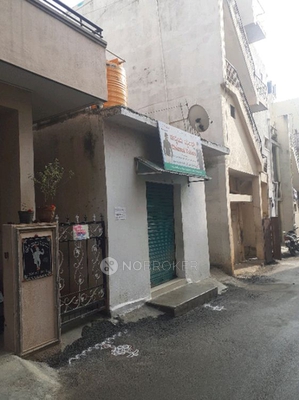 1 BHK Flat In Stanadalone Building  for Rent  In R. T. Nagar