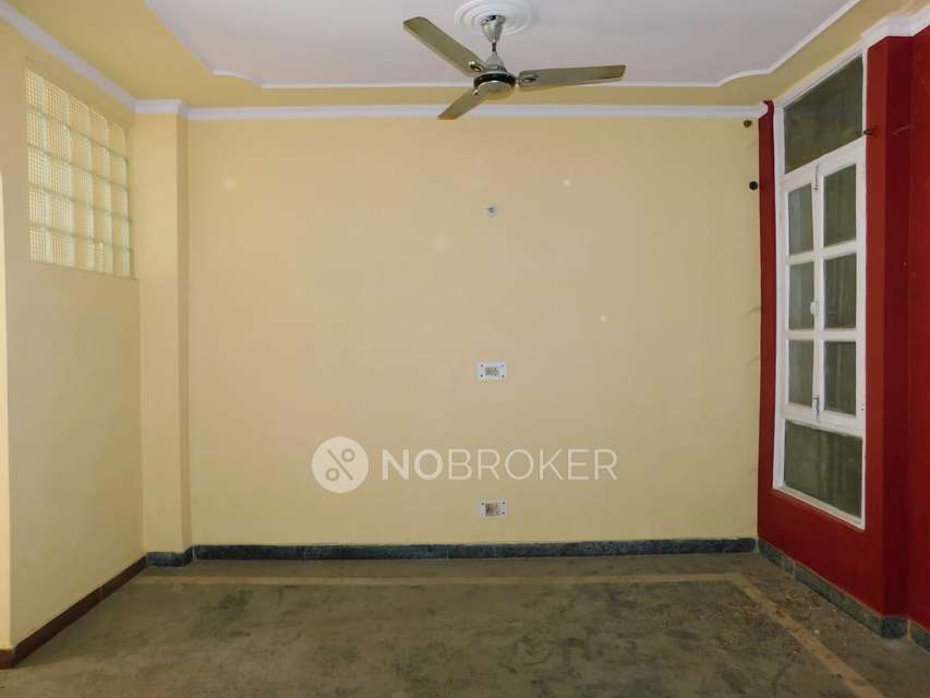 2 BHK Flat For Sale  In Safdarjung Enclave