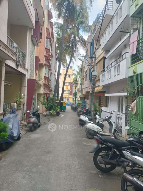 2 BHK Flat In Omshree Nilaya for Rent  In 153-a, Jnana Bharti Layout Ii Block, Chandra Layout Extension Ii Stage, Naagarabhaavi, Bengaluru, Karnataka 560072, India