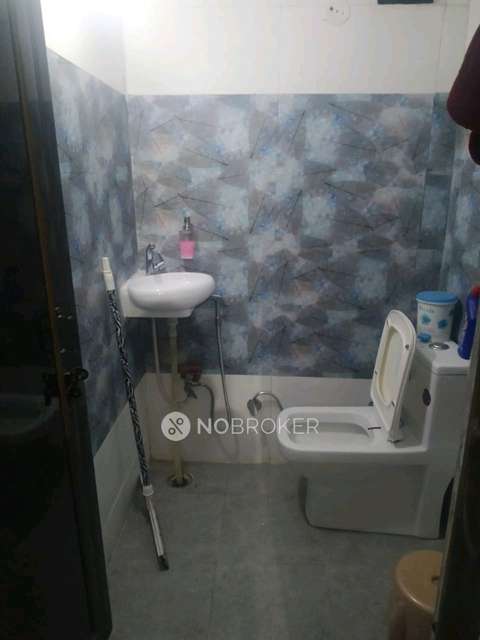 2 BHK Flat In Sb For Sale  In Tri Nagar