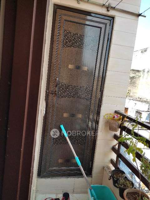 2 BHK Flat In Sb For Sale  In Tri Nagar