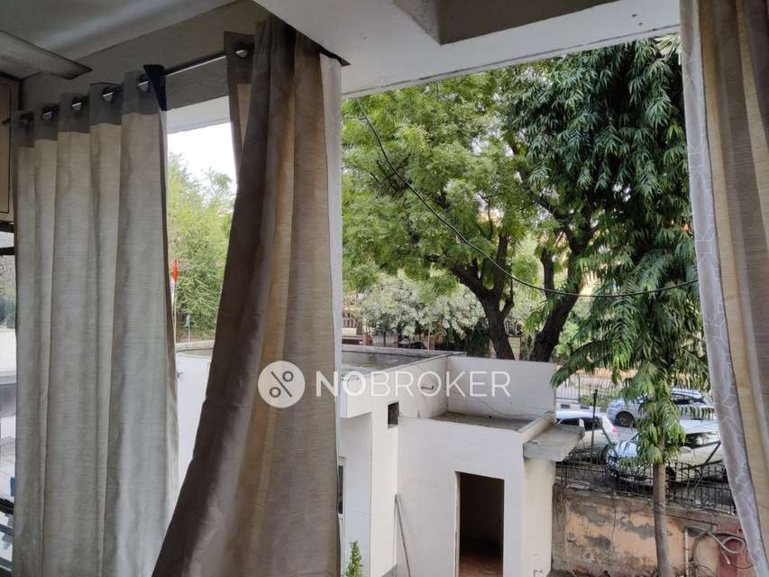 2 BHK Flat In Kadambri Apartment For Sale  In Rohini